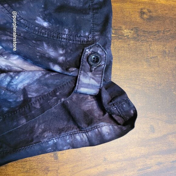 Vtg Calvin Klein Tie Dye Shorts Size 8 Mid Rise Tab Legs Blue Purple Y2K - Picture 4 of 14